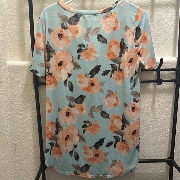 GORILLA CAT Floral Top - Picture 4 of 4